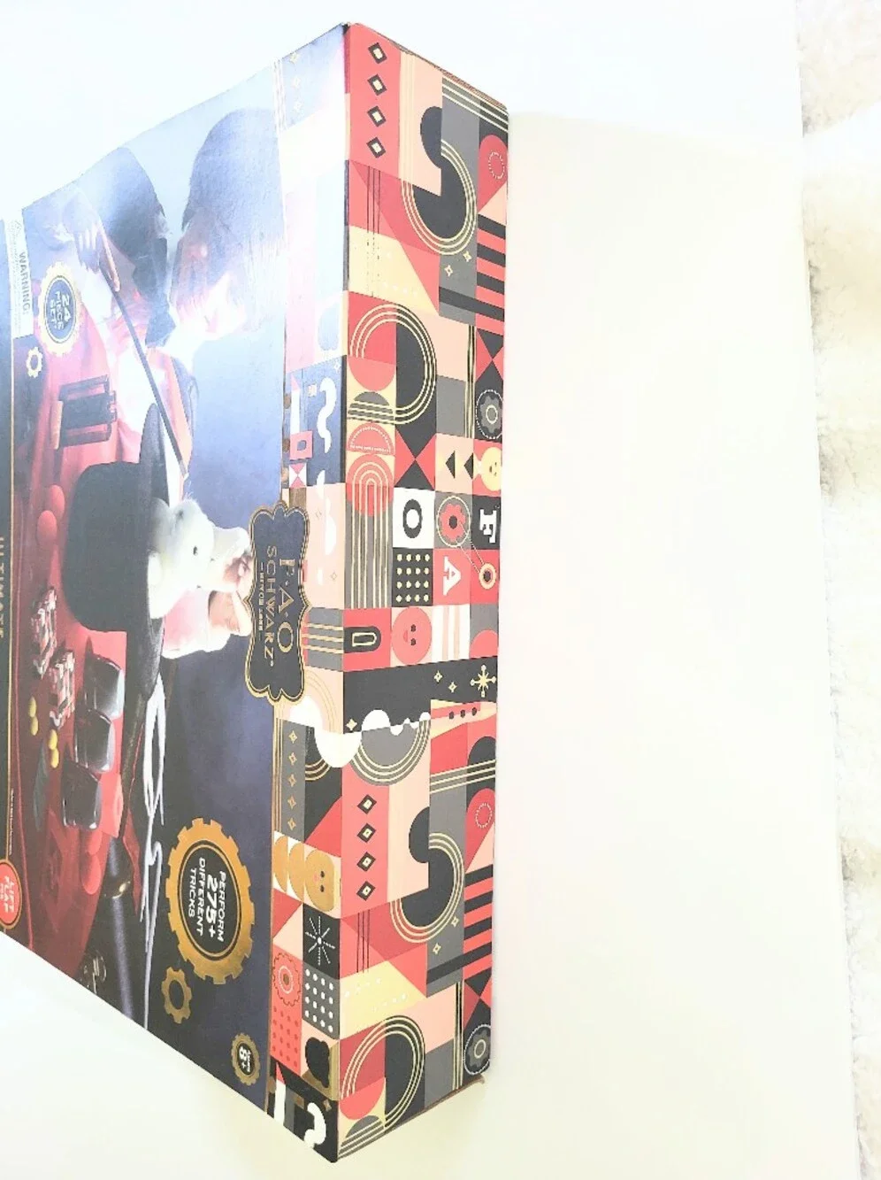NIB FAO Schwarz Ultimate Magic Set 24 Piece Kit 275 Magic Tricks